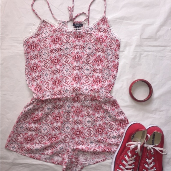 Rue21 Pants - Rue 21 romper shorts